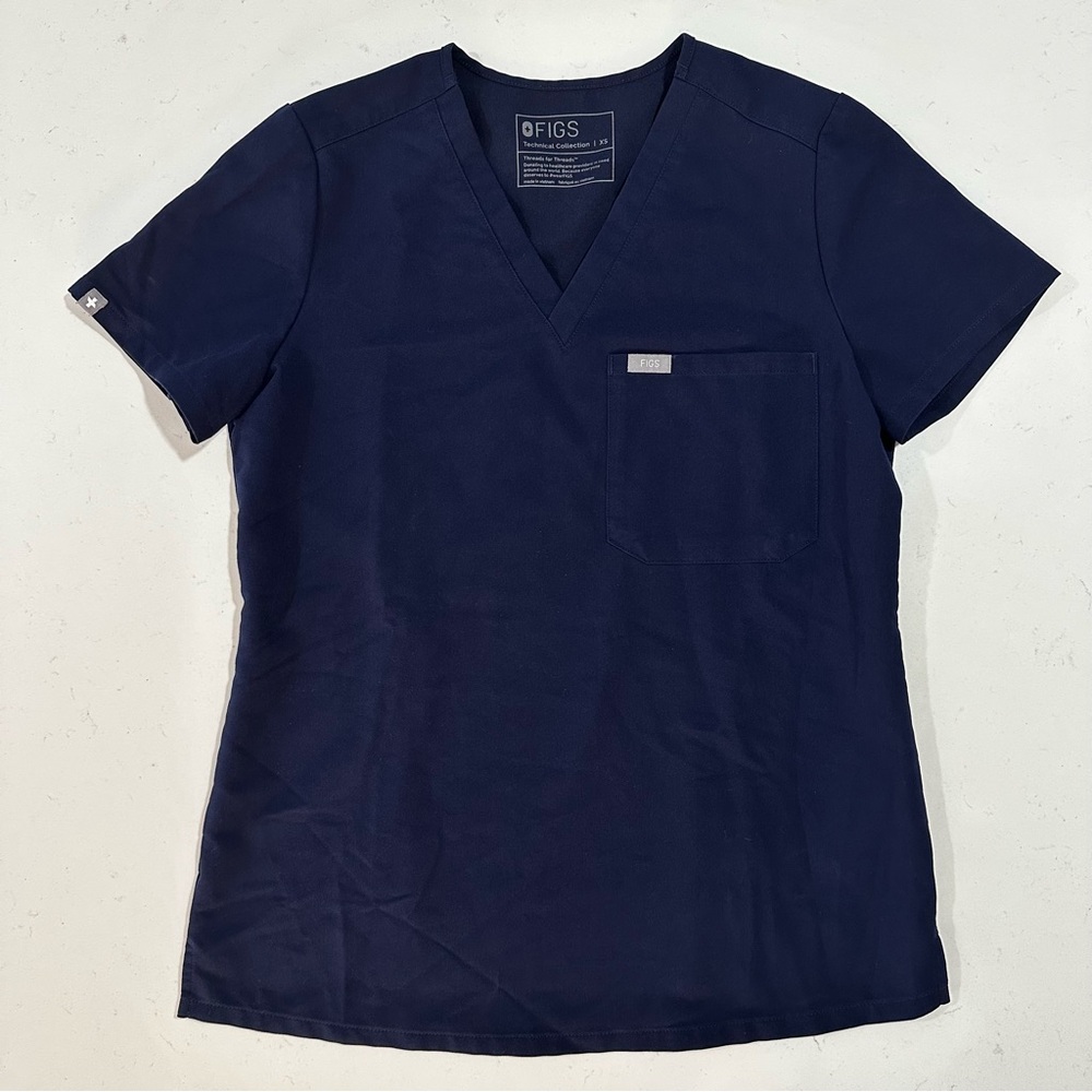 FIGS Scrub Set Catarina One Pocket Top & Zamora Joggers - Size XS - Picture 7 of 14